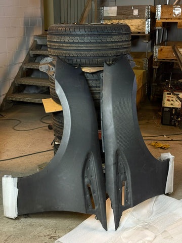 Toyota GT86 Seibon Dry Carbon Front Fenders / Wings